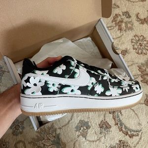 Nike AF-1 - Black/Flower